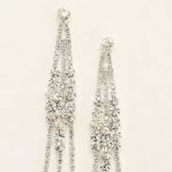 NWT David's Bridal Solitaire Crystal Cluster Fringe Earrings - Picture 1 of 3